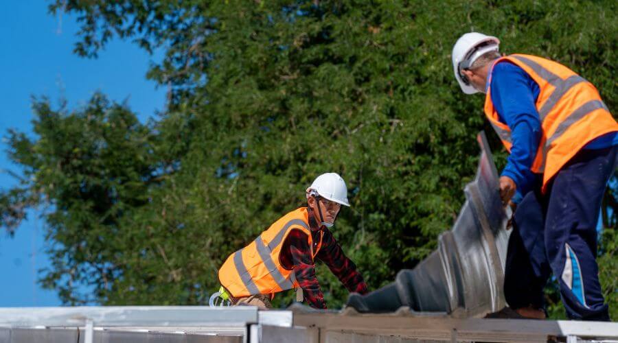 Professional gutter cleaning in Sarahsville, OH